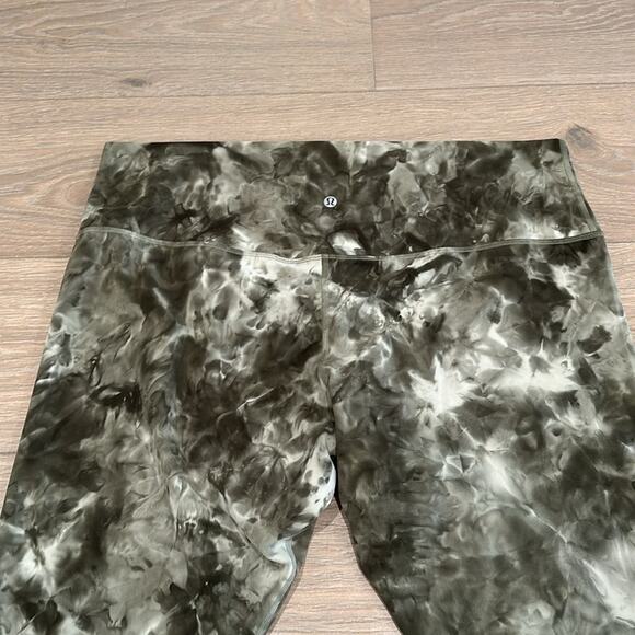 LULULEMON Diamond Dye Light Sage Align High Rise Active Workout Leggings Size 20 - Picture 6 of 11